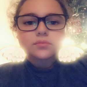 Meet your Posher, Isabel